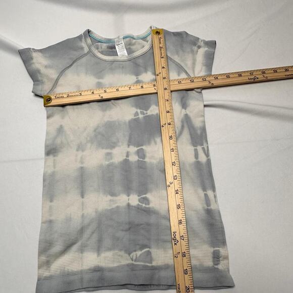 Ivivva Lululemon Tye dye Swiftly Tech Girl Kids Top Size 10 Could fit women’s XS - Picture 5 of 5